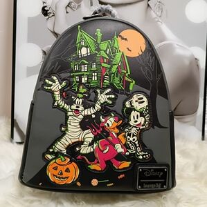 Loungefly Disney Gray Bagpack with Green Mickey Halloween Interior